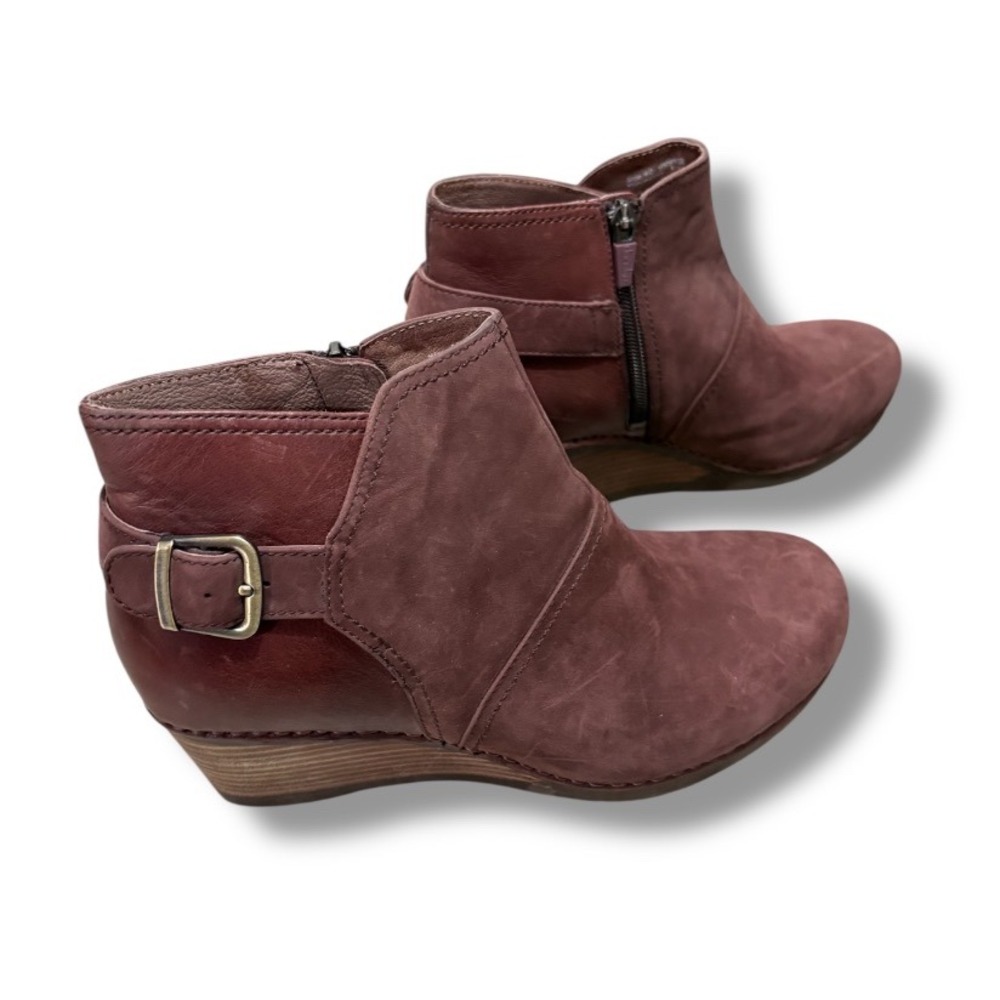 Dansko Leather Wedge Ankle Boots Buckle Zip Burgundy Women's Size 40 EU
